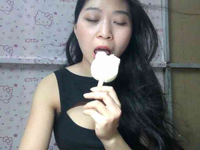 Strawberry18 webcam