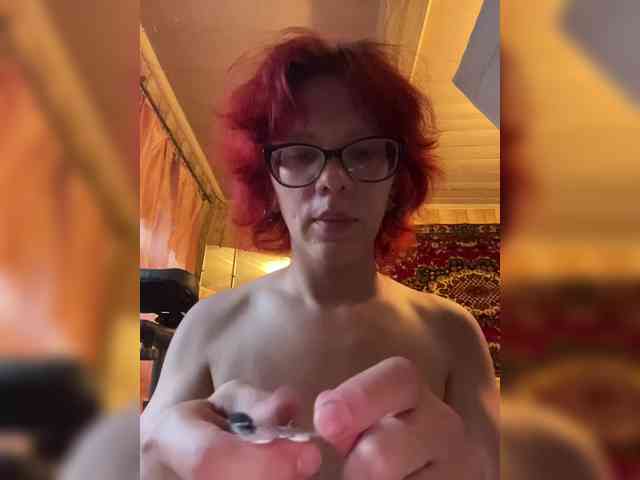 sexyalienka webcam