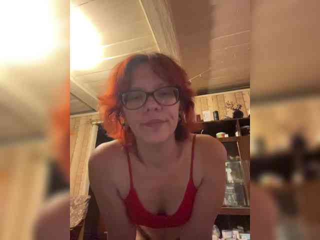 sexyalienka webcam