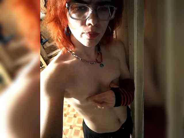 sexyalienka webcam