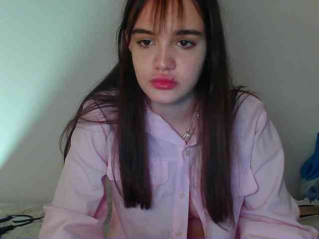 Kamila5328 webcam