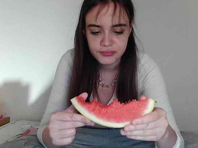 Kamila5328 webcam