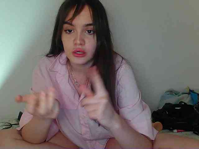 Kamila5328 webcam