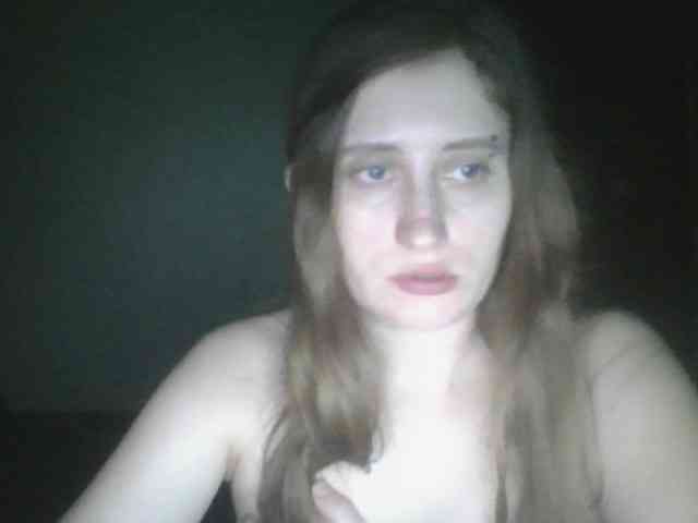 Lostcherry8 webcam