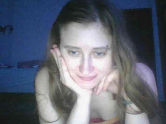 Lostcherry8 webcam