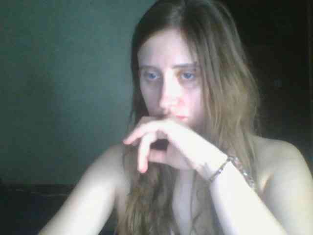 Lostcherry8 webcam