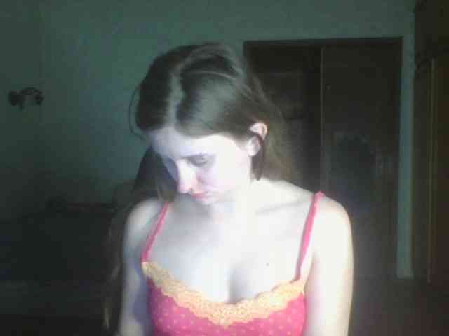 Lostcherry8 webcam