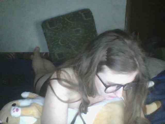 Lostcherry8 webcam