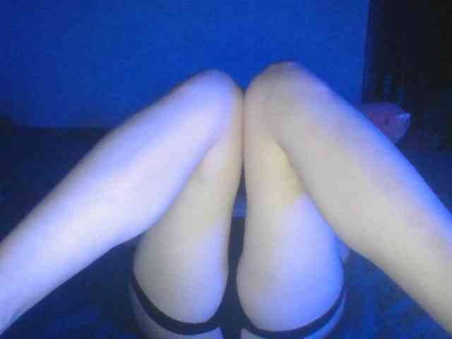 Lostcherry8 webcam
