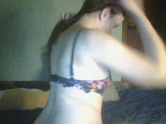 Lostcherry8 webcam