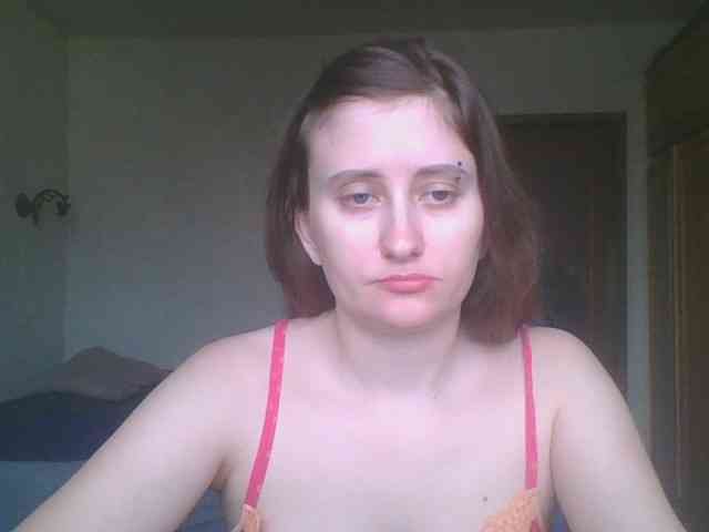 Lostcherry8 webcam