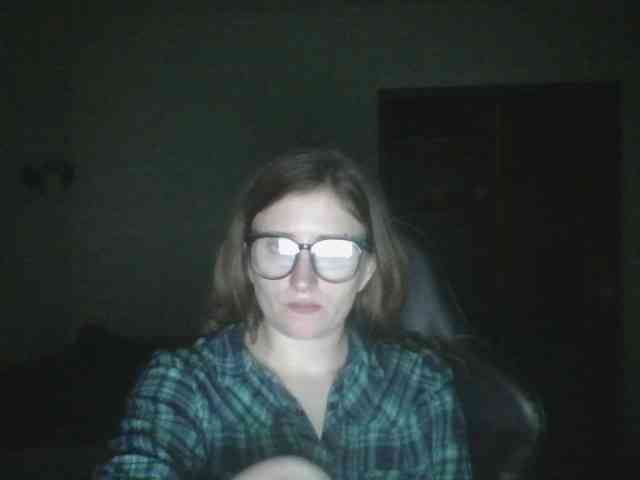 Lostcherry8 webcam