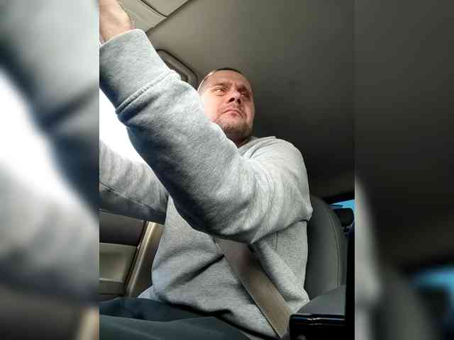 ANDRUSHELL ANDRUSHELL