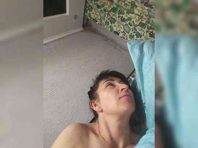 KarinaDesire webcam