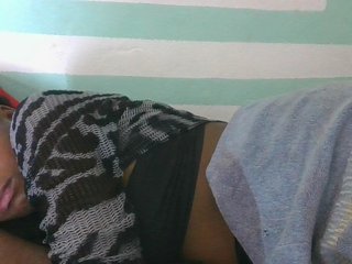 Hemreyi's Live Webcam