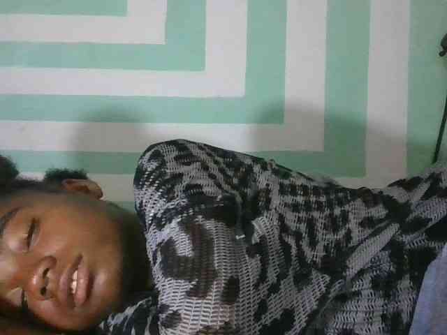 Hemreyi's webcam live show