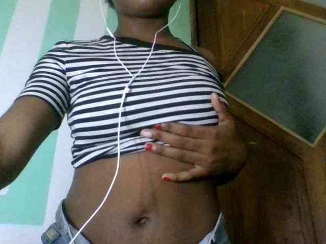 online nude chat room Hemreyi