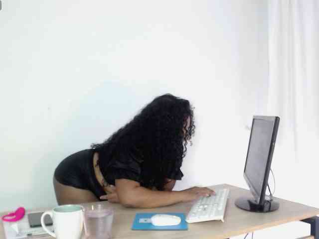 Sweet-Cat1 Live Webcam on BongaCams