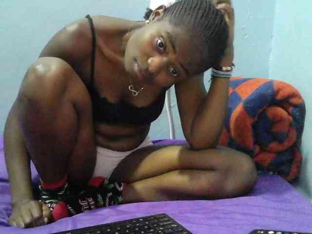 sweet-cherrie webcam
