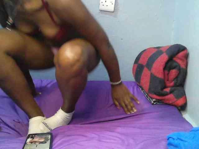sweet-cherrie webcam