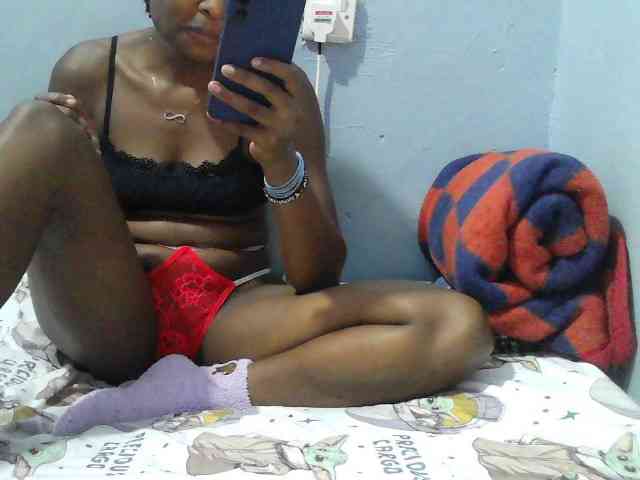 sweet-cherrie webcam