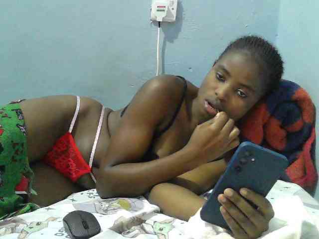 sweet-cherrie webcam