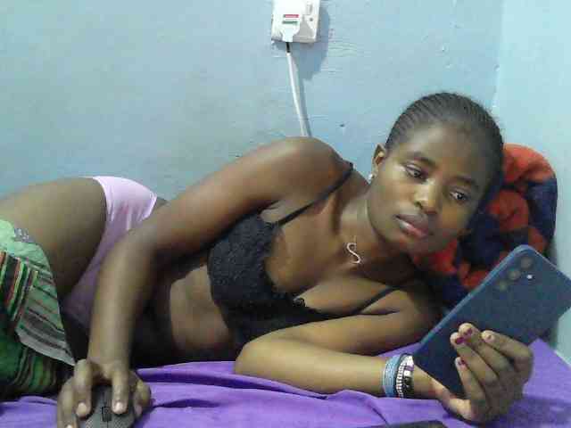 sweet-cherrie webcam