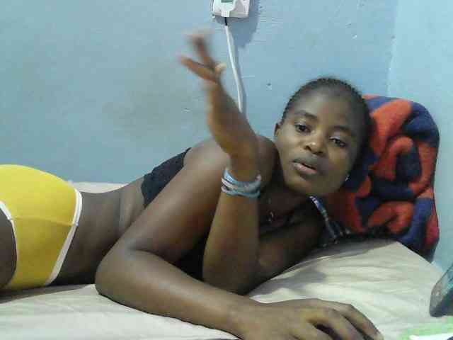 sweet-cherrie webcam