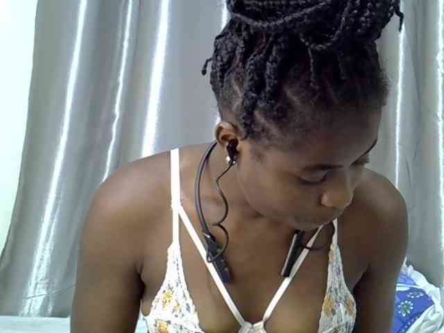 sweet-cherrie webcam