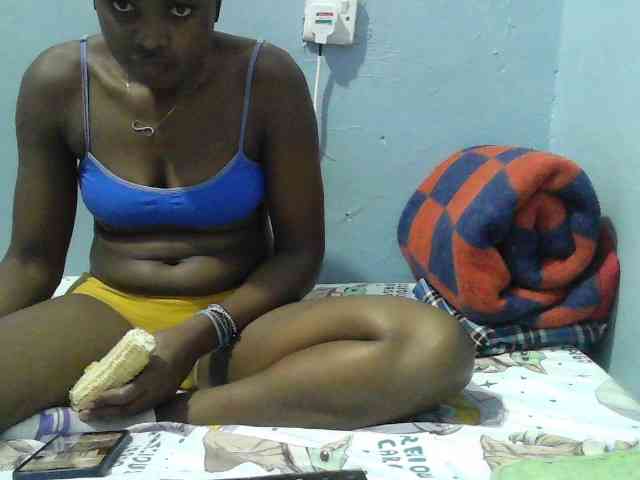 sweet-cherrie webcam