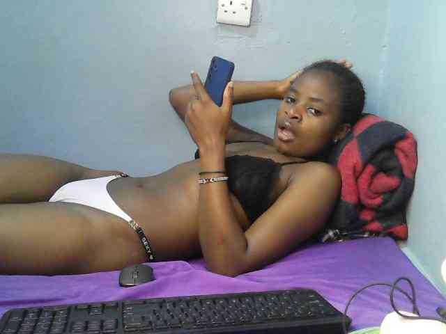 sweet-cherrie webcam