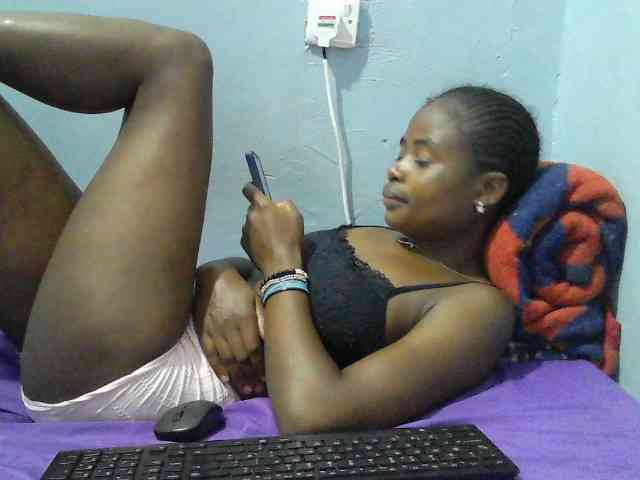 sweet-cherrie webcam