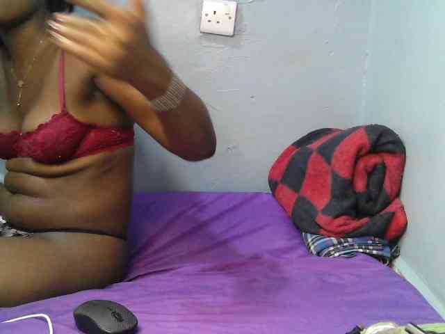 sweet-cherrie webcam