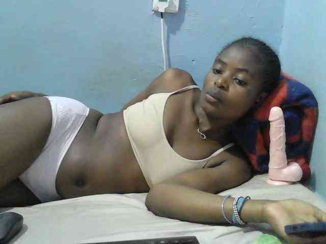 sweet-cherrie webcam