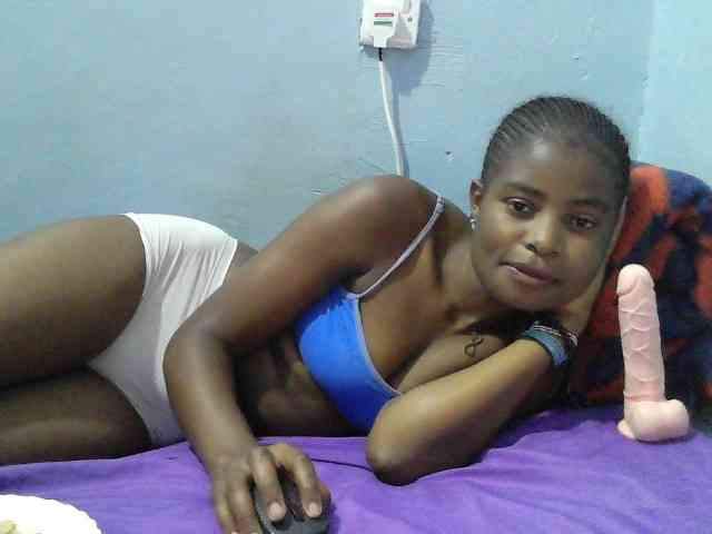 sweet-cherrie webcam