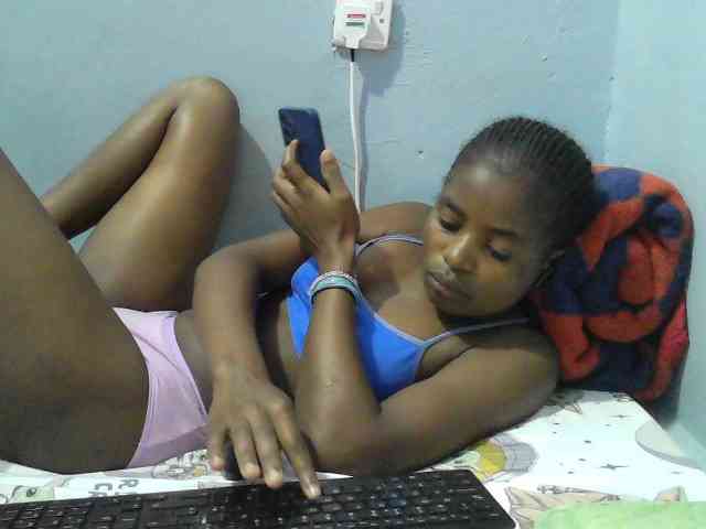 sweet-cherrie webcam