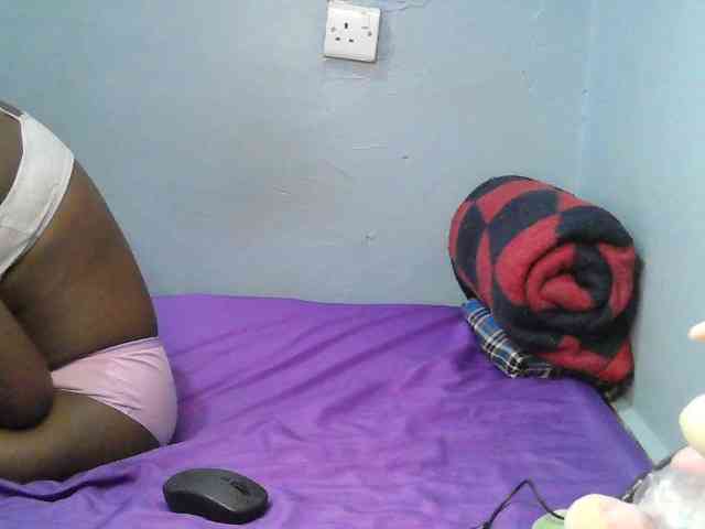 sweet-cherrie webcam