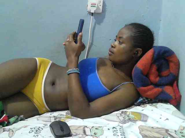sweet-cherrie webcam