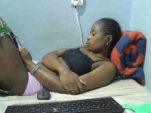 sweet-cherrie webcam
