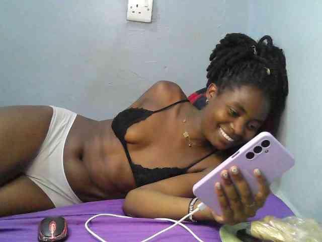 sweet-cherrie webcam