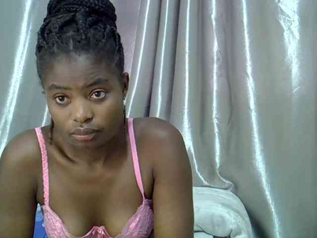 sweet-cherrie webcam