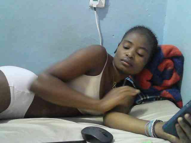sweet-cherrie webcam
