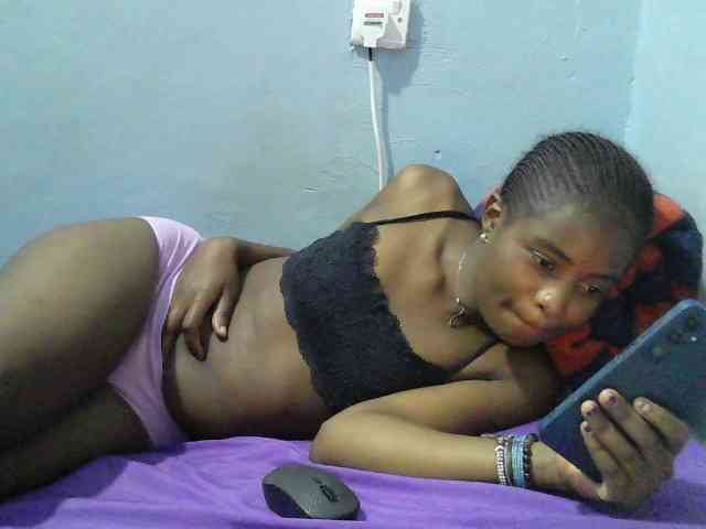 sweet-cherrie webcam