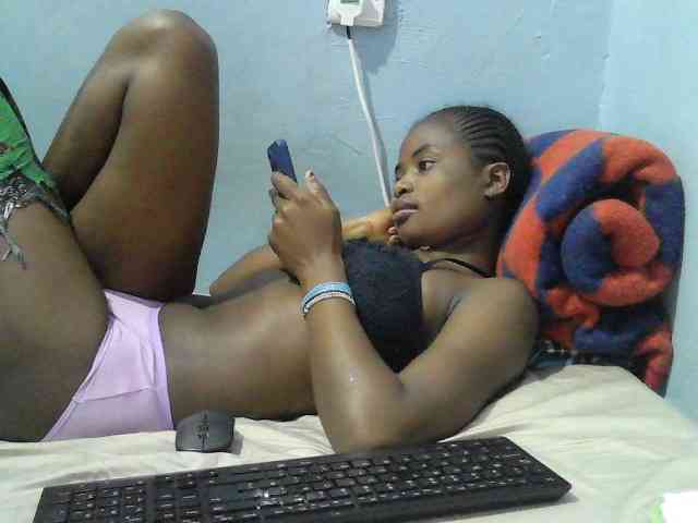 sweet-cherrie webcam