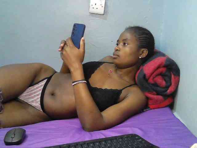 sweet-cherrie webcam