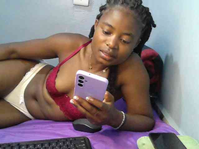 sweet-cherrie webcam