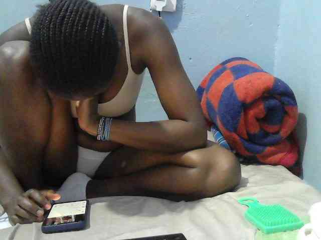 sweet-cherrie webcam