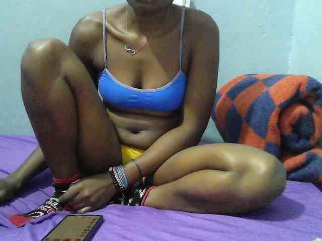 sweet-cherrie webcam