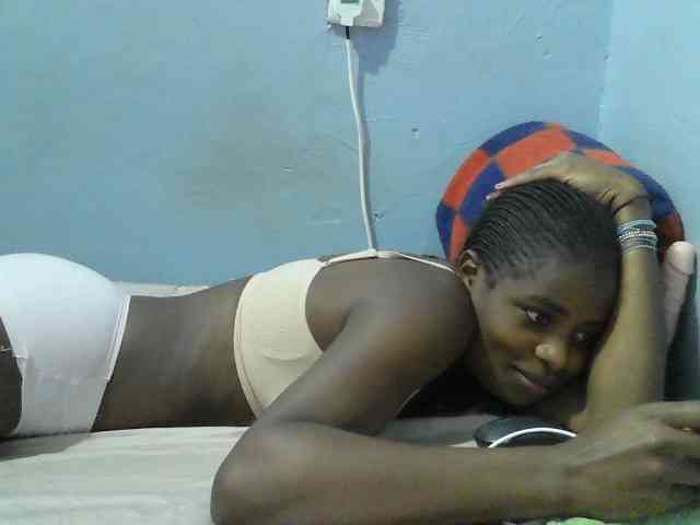 sweet-cherrie webcam