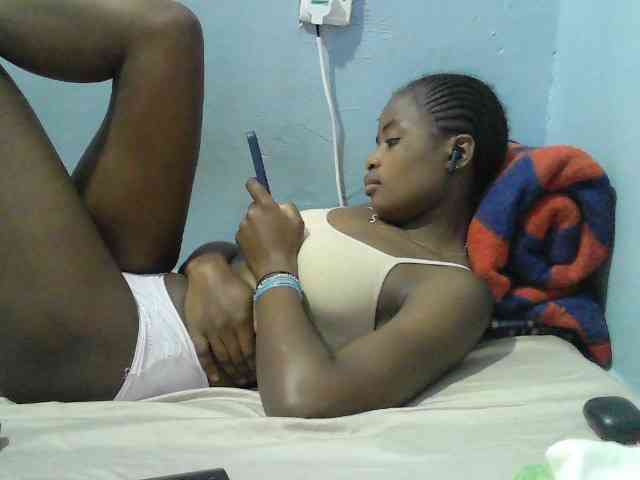 sweet-cherrie webcam